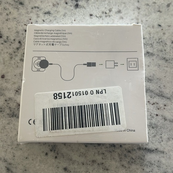 Magnetic charging cable (1M) for Apple Watch - Picture 2 of 4